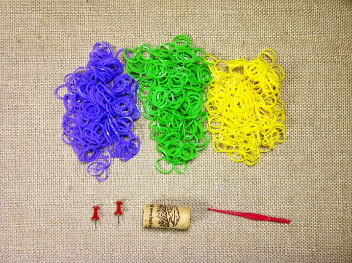 Rainbow Loom en ESPAñOL . Pulsera de Gomitas Cola de Pescado sin el Telar -  Bracelets Fishtail 